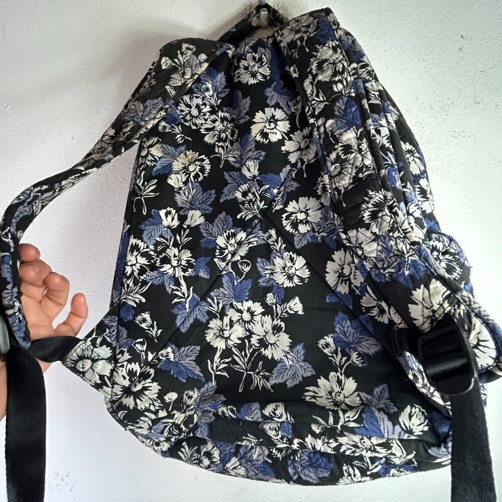 Vera Bradley bookbag black blue everyday casual Campus Backpack floral FLAWED - Picture 3 of 14